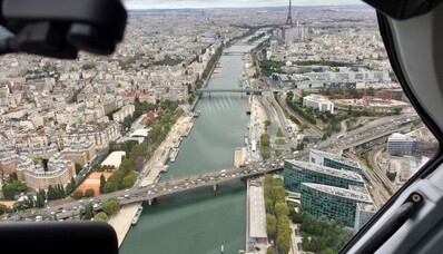 Paris’te helikopter turu