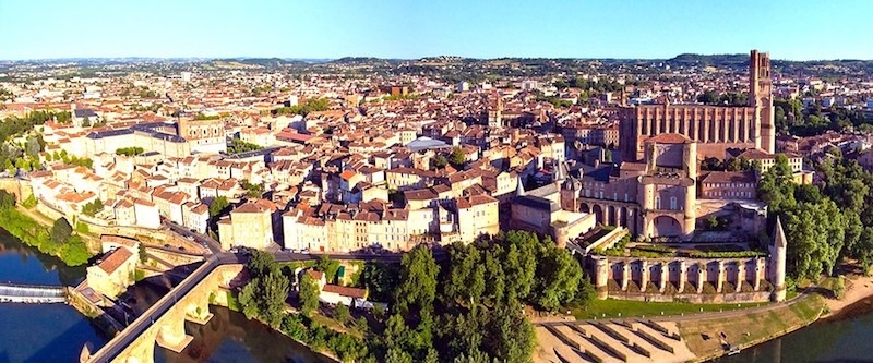 Vue aérienne d'Albi, France historique.