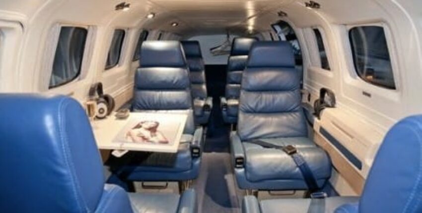 CESSNA 2 CONQUEST-2 cabine intérieur