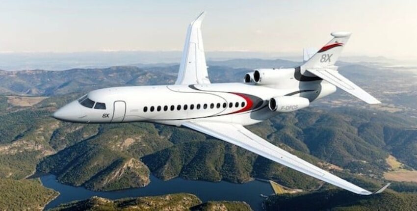 FALCON 8X en vol