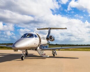 Phenom 100 sur la piste