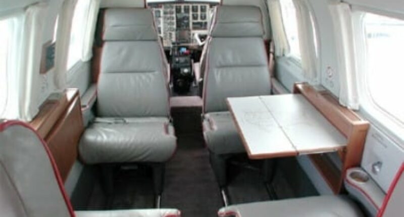 PIPER CHEYENNE 2 extérieur