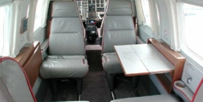 PIPER CHEYENNE 2 extérieur