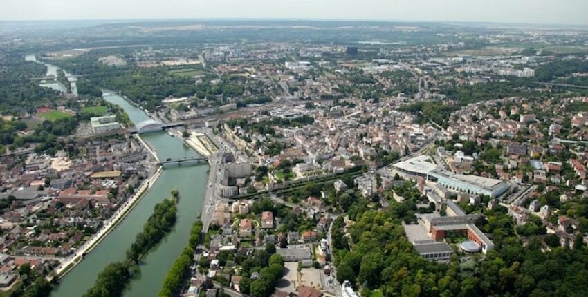 Pontoise Cormeilles: özel jet kiralama 