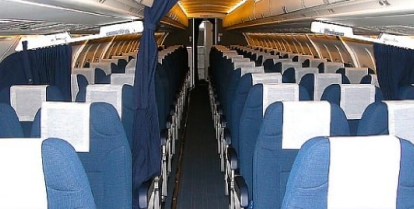 location jet privé - Cabine vide de l'Avro RJ 85