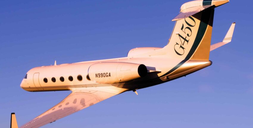 Gulfstream G450 dans les airs
