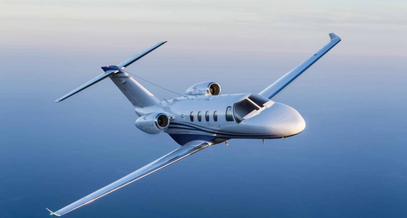 Cessna Citation M2 intérieur cabine beige