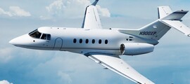 location jet privé - Intérieur d'un BEECHJET 400 avec sièges en cuir