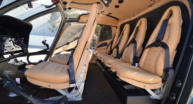 Hélicoptère H120 intérieur