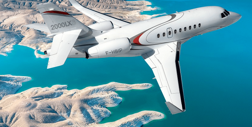 FALCON 2000 en vol