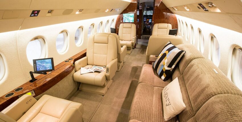 Falcon 900 intérieur
