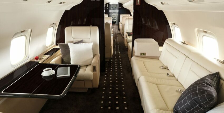 Cabine intérieure jet privé Challenger 850