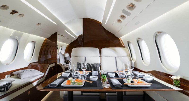 Falcon 7X intérieur