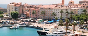Ajaccio-Napoléon-Bonaparte: özel jet kiralama 