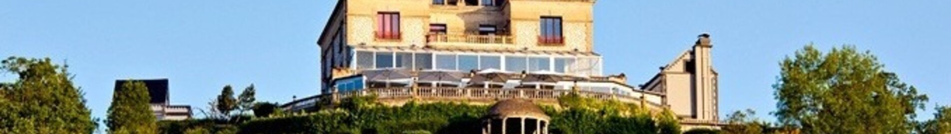 Giverny yakınlarındaki Domaine de la Corniche için bir helikopter kiralayın