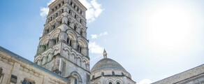 Angoulême Cognac: özel jet kiralama 