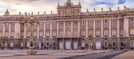 Madrid Cuatro Vientos: Özel jet kiralama