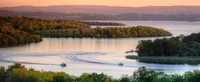 Enniskillen: özel jet kiralama 