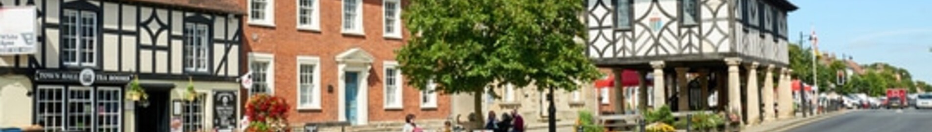Lyneham : özel jet kiralama 