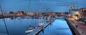 Den Helder : özel jet kiralama