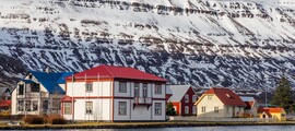 Vestmannaeyjar : özel jet kiralama 
