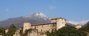 Trento Mattarello : özel jet kiralama 