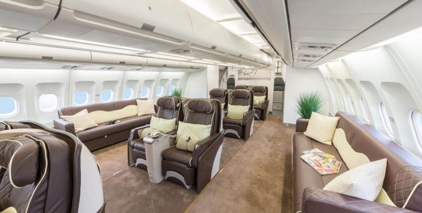 Location de jet privé, intérieur Airbus A340.
