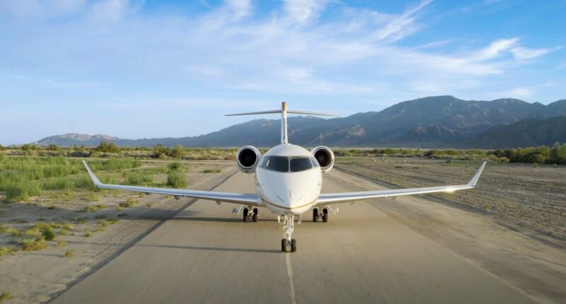 **Balise alt :**

`location jet privé - intérieur luxueux du Challenger 350`