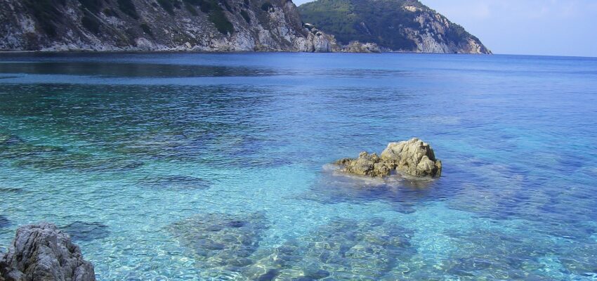 eau turquoise
