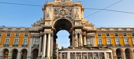Frankfurt - Lizbon: özel jet kiralama
