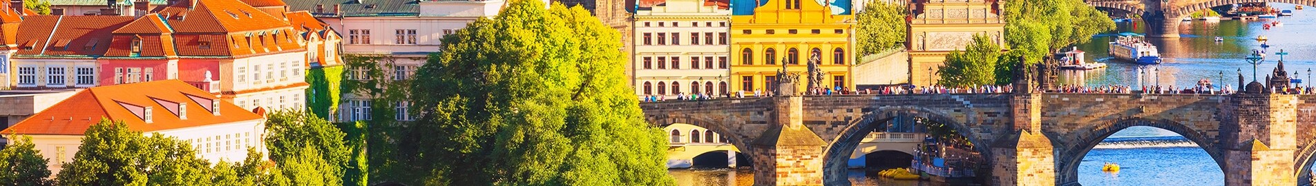 Saint-Tropez - Prag: özel jet kiralama