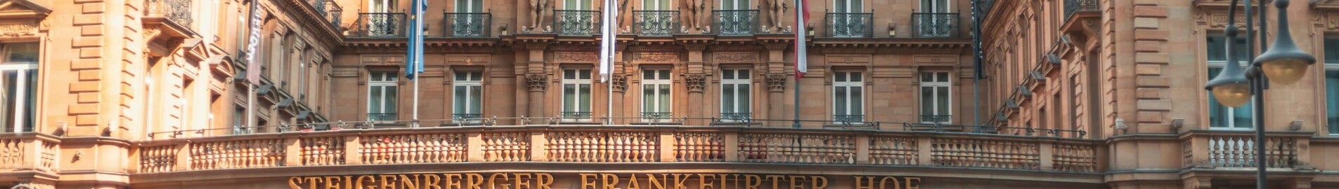 Frankfurt - Paris: özel jet kiralama