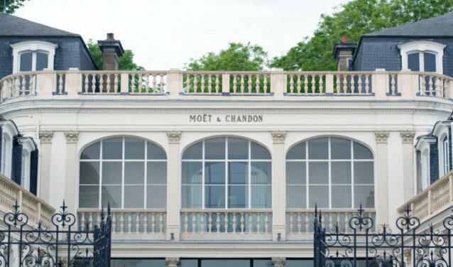 patrimoine moet chandon helicoptere